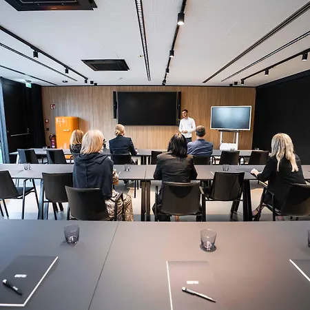 Grefis Muenchen-graefelfing 4*