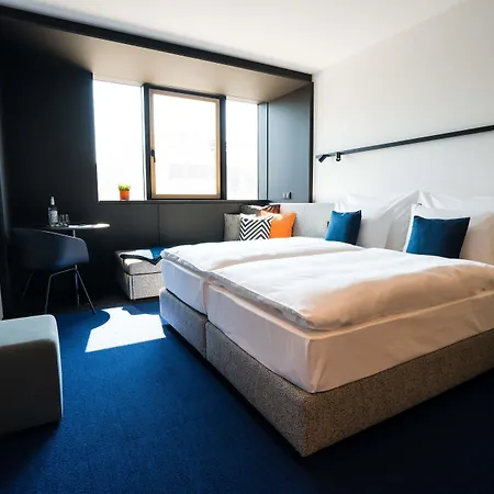 Hotel Grefis Muenchen-graefelfing 4*