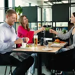 Grefis Muenchen-graefelfing فندق 4*