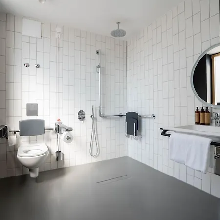 호텔 Grefis Muenchen-graefelfing 그라펠핑