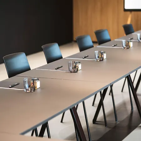 호텔 Grefis Muenchen-graefelfing 4*