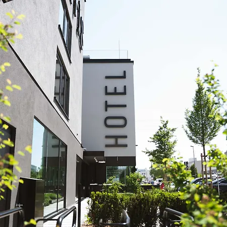 Grefis Muenchen-graefelfing Hotel 4*