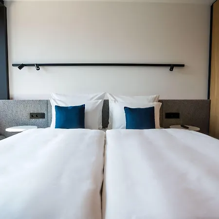 Grefis Muenchen-graefelfing 4*