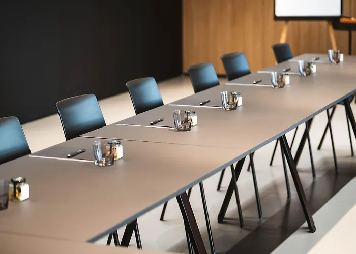 Hotel Grefis Muenchen-graefelfing 4*