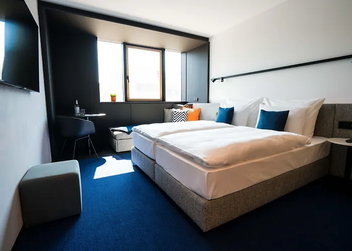 Hotel Grefis Muenchen-graefelfing 4*